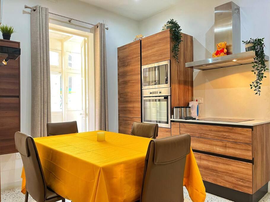 Heart Of Valletta - Apartment Εξωτερικό φωτογραφία
